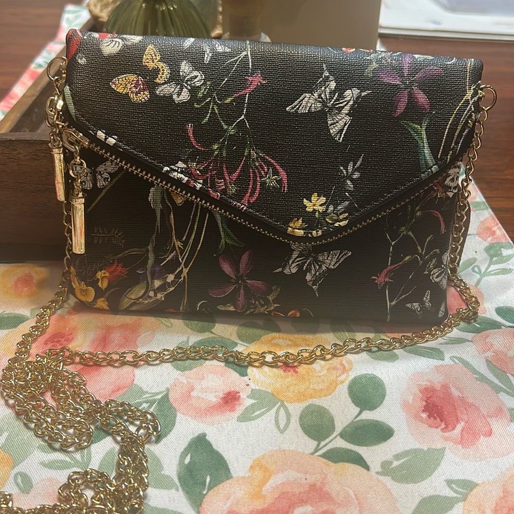 Franchescas Black floral butterfly Crossbody clutch bag magnetic zipper closures
